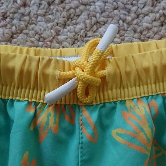 Maamgic Swim Trunks Boys pineapple size 5/6 - Picture 3 of 11